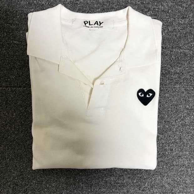 꼼데가르송 블랙하트 카라티