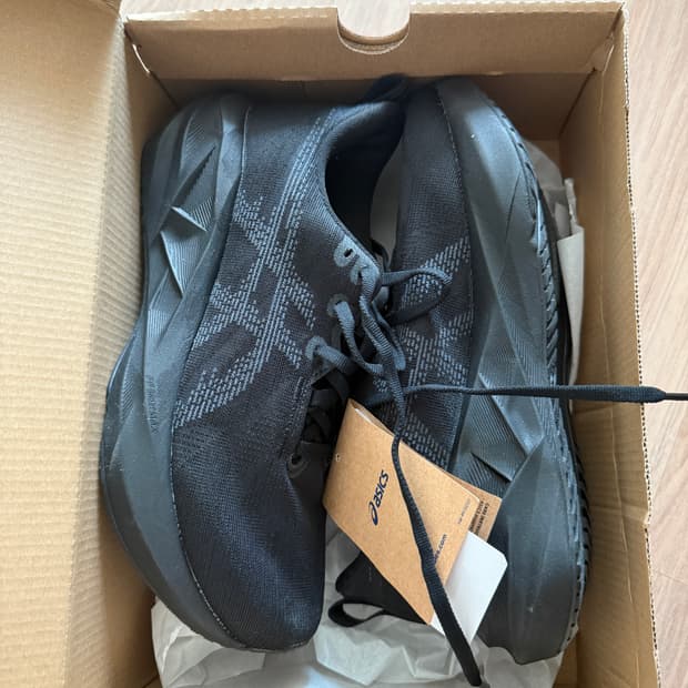 아식스 노바블라스트5 