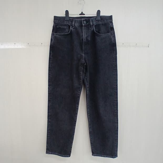 Theory 블랙 워싱 데님 팬츠
