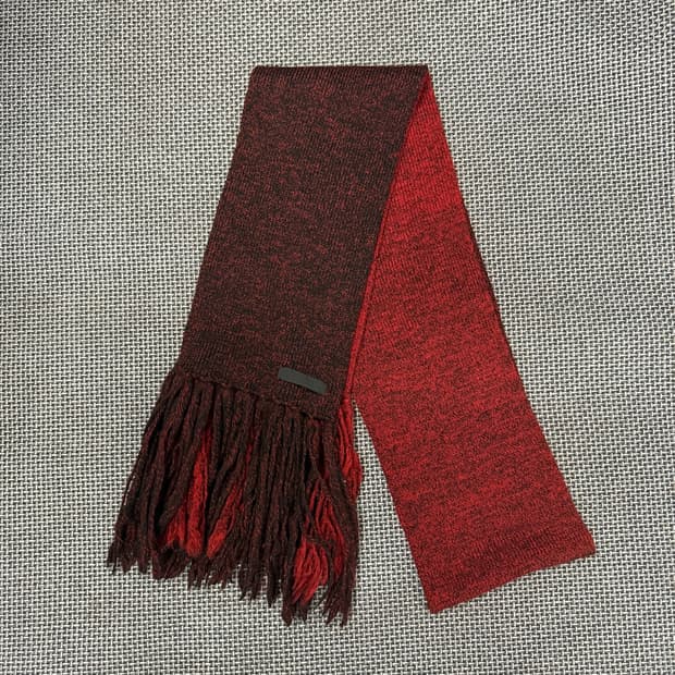 UNDERCOVER 머플러 