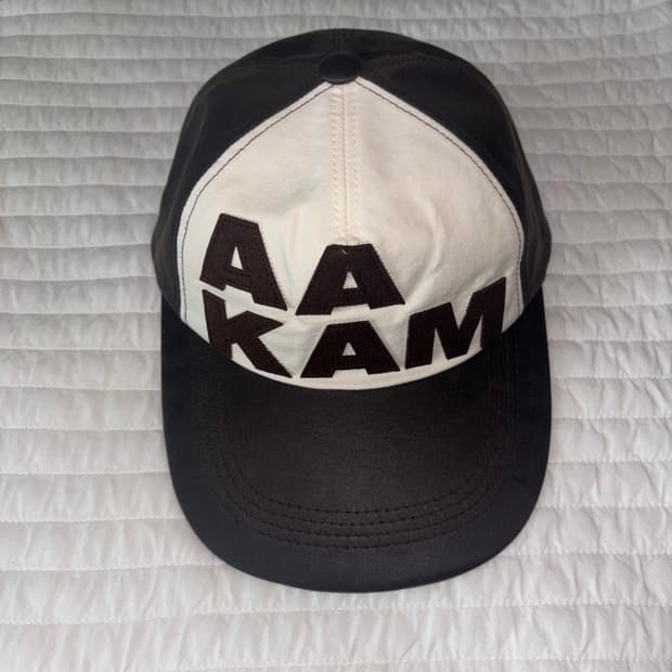 AAKAM 아캄 leather patch ball cap (brown)