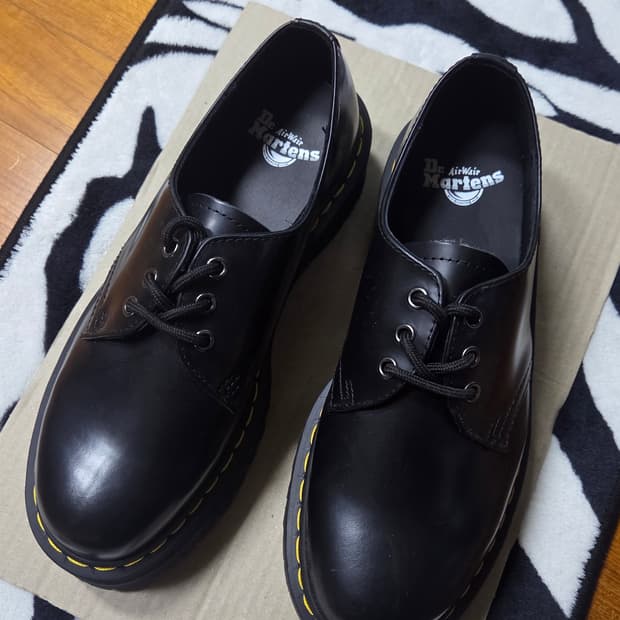 닥터마틴 1461 쿼드