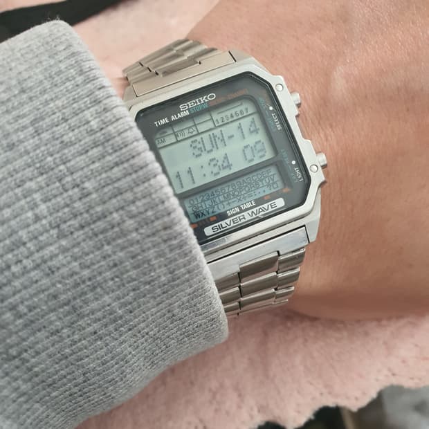 세이코 빈티지 레트로 디지털시계