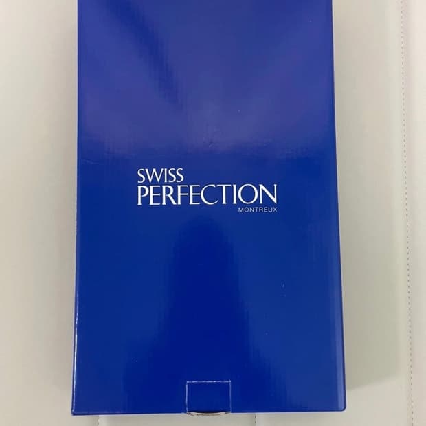 스위스퍼펙션 VIP 스탠드 거울