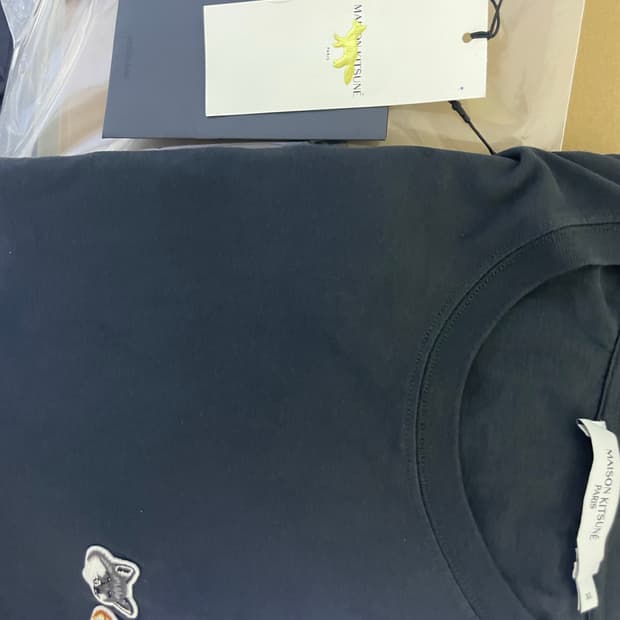 메종키츠네 더블 폭스 앤트러사이트