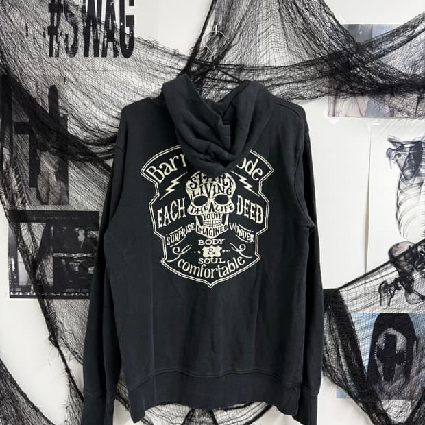 00s mood skull lettering hoodie
