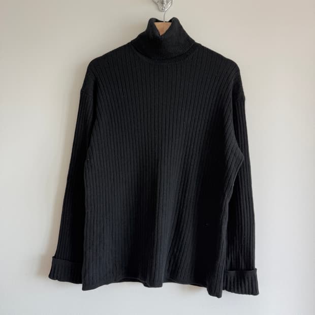 아르마니 꼴레지오니 (Armani Collezioni) 터틀넥 니트