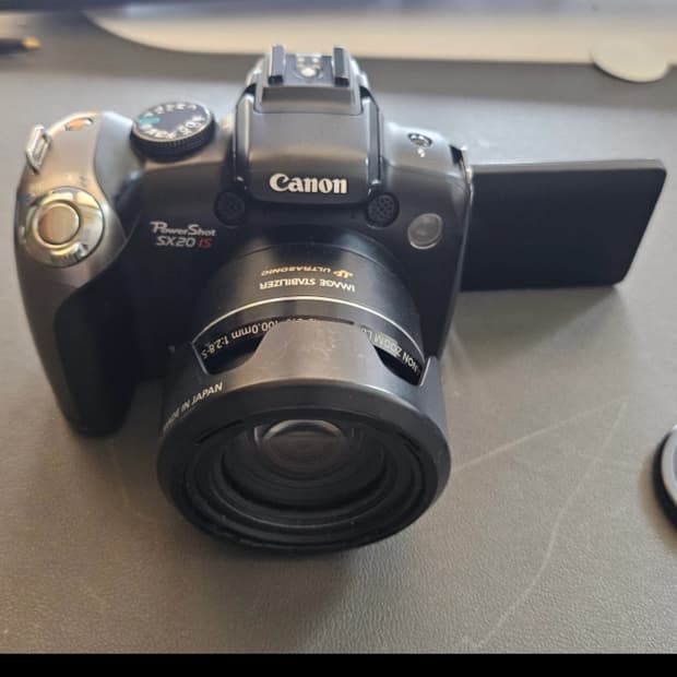 캐논 파워샷 디카 PowerShot SX20 IS 달 찍히는 파워줌