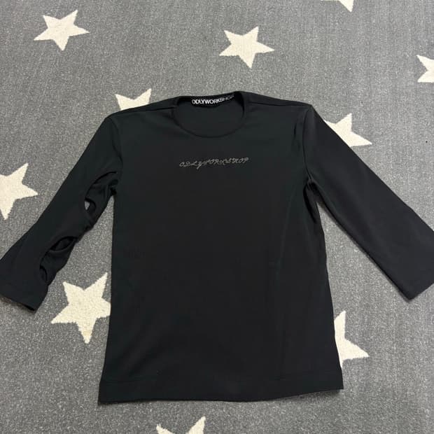 오들리워크샵 컷아웃티 블랙 M