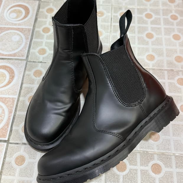 [270]닥터마틴 2976 모노 스무스 레더 첼시 부츠 블랙