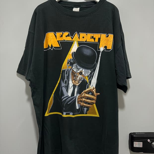 01’s vintage Megadeth Clockwork Orange