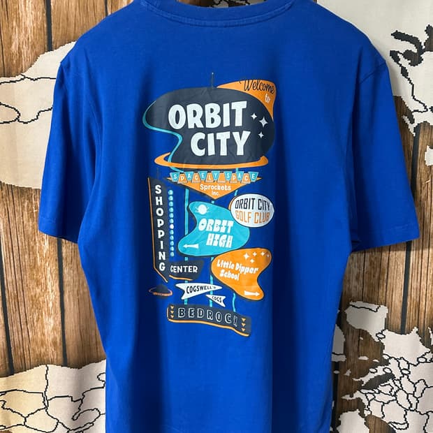 리복 젯슨가족 ORBIT CITY 그래픽 반팔티 L