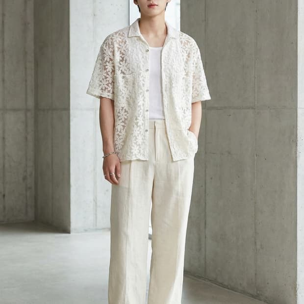 앤더슨벨 플라워 레이스 펀칭 반팔 셔츠