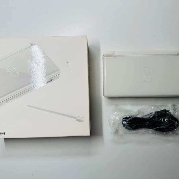닌텐도 DS Lite DSL 화이트 일판 풀박스셋 판매 (게임보이)