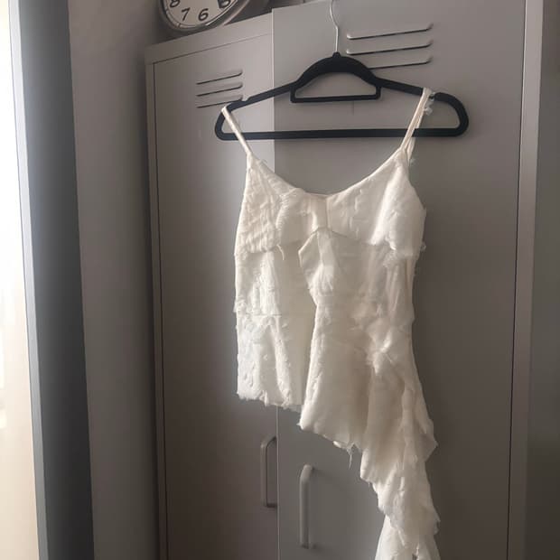 레이스 언발 슬리브리스