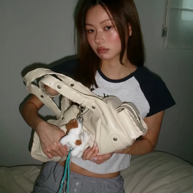 LOTSYOU_Twisty Bag IVORY