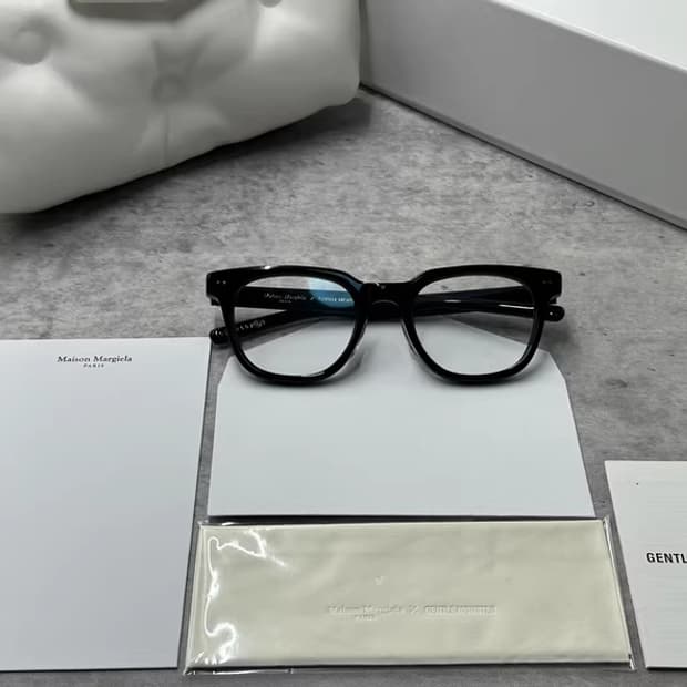 [정품/S급] 젠틀몬스터 x 메종 마르지엘라 MM117 블랙 안경