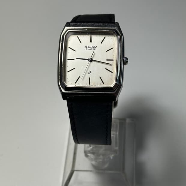 SEIKO quartz tank