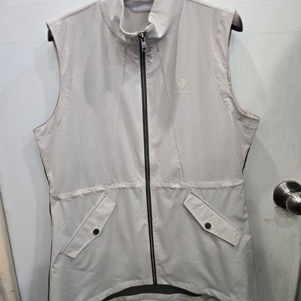 100,L)) BLACK YAK 블랙야크 조끼! 깔끔하고 컨디션 굿!~