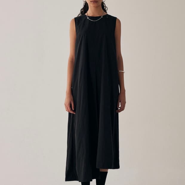 트리밍버드 Soa Long One-piece Black