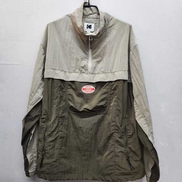 코닥 로고와펜 투톤 립스탑 나일론 스트링 아노락 반집업 M(XL)