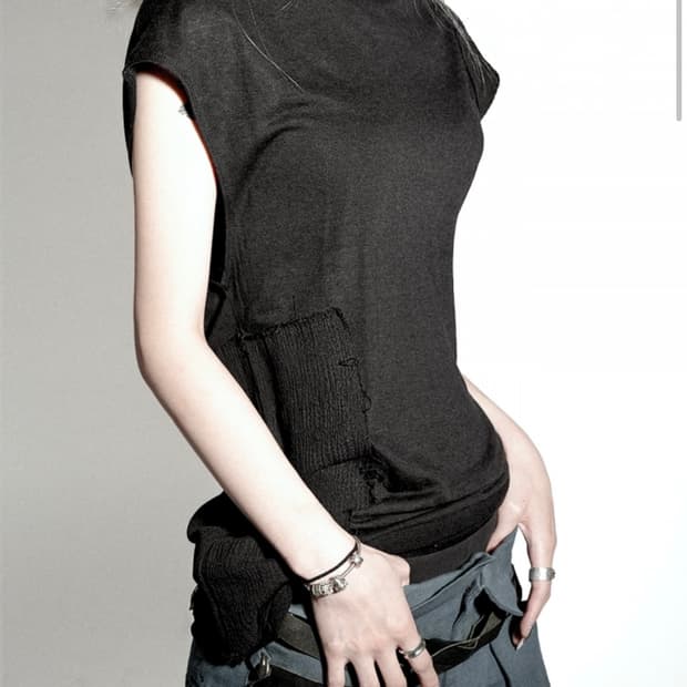 [새상품] 블랙스미스 슬리브리스 Bandage Patched Sleeve