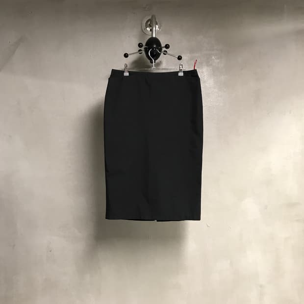 프라다 스커트 블랙 44