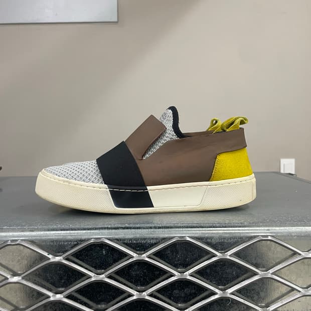 발렌시아가 엘라스틱 러버 솔 하이 EU38