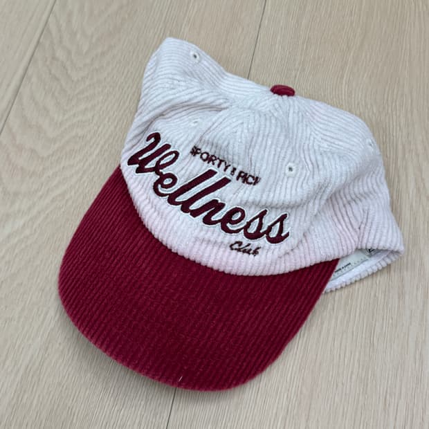 스포티앤리치 코듀로이 캡