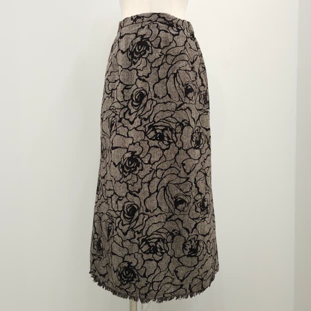 울 플라워 자카드 롱스커트