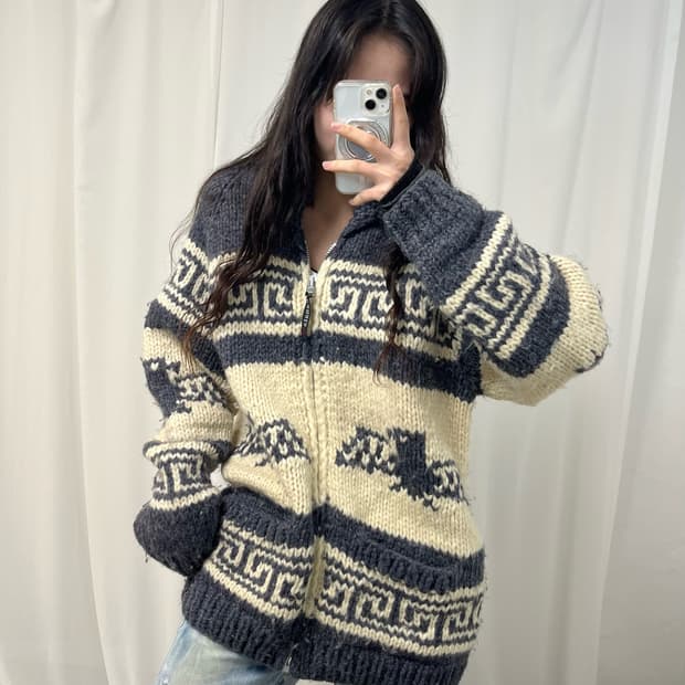 Kanata Blue Gray Cowichan