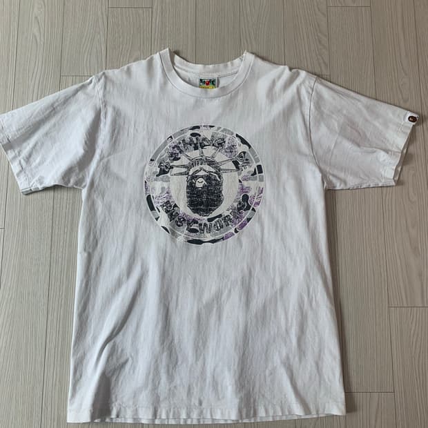 베이프(A Bathing Ape, BAPE)의 'NYC  뉴욕한정판