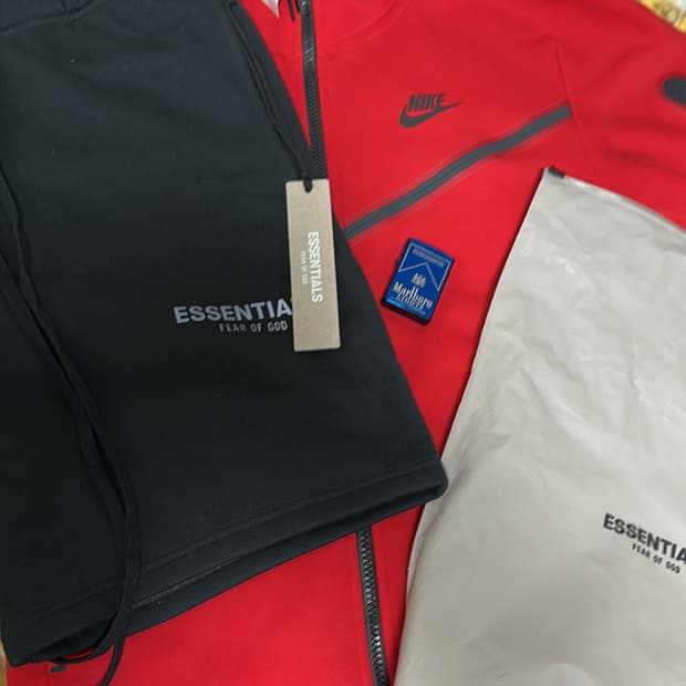 에센셜 피어오브 갓 반바지