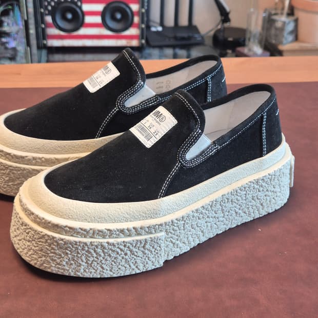 실착용1회  230(36) 정품 메종마르지엘라 청키슬립온