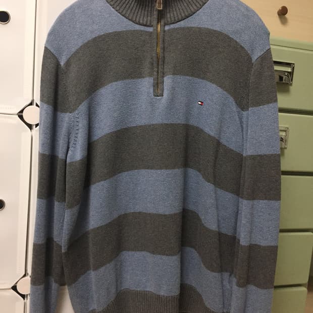 타미힐피거 빈티지 니트 반집업