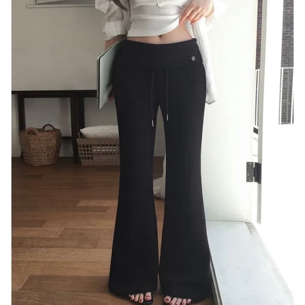 새상품) 에이블리 홀리 made 포켓 폴딩 부츠컷 트레이닝 팬츠