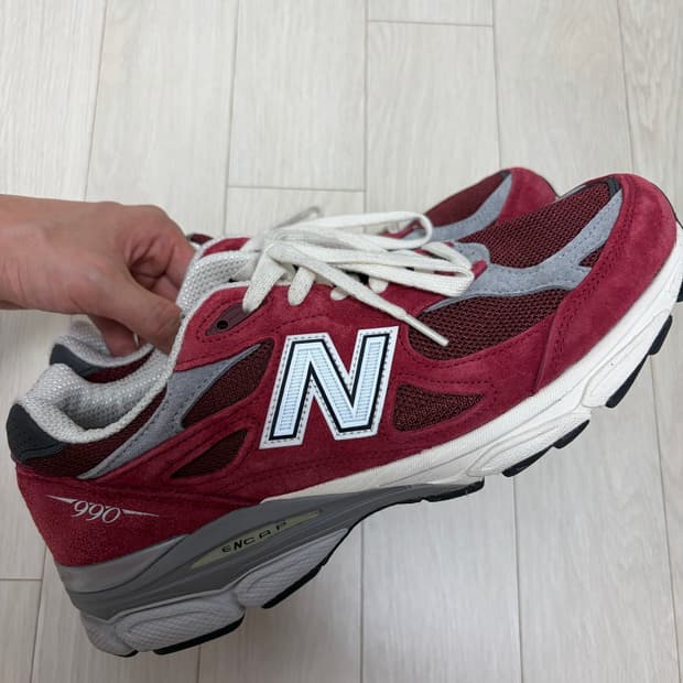 뉴발란스 USA 990 테디산티스