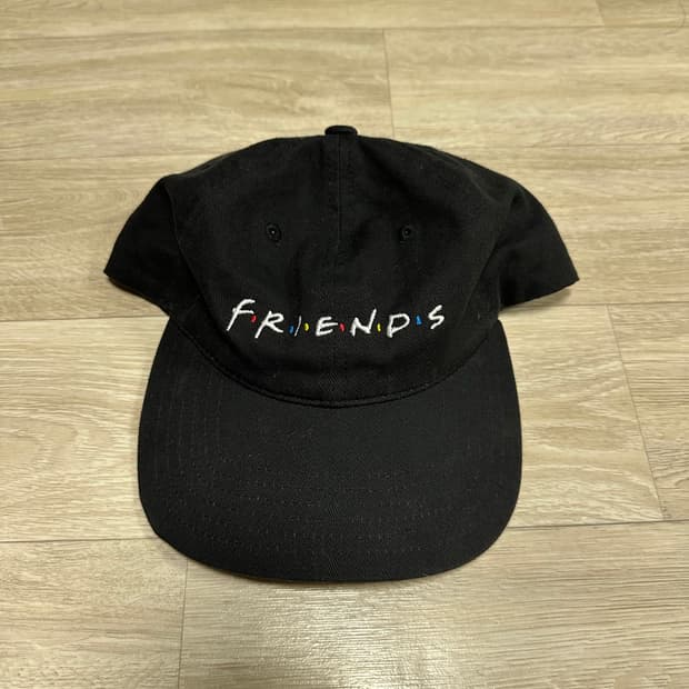 프렌즈 굿즈 모자 