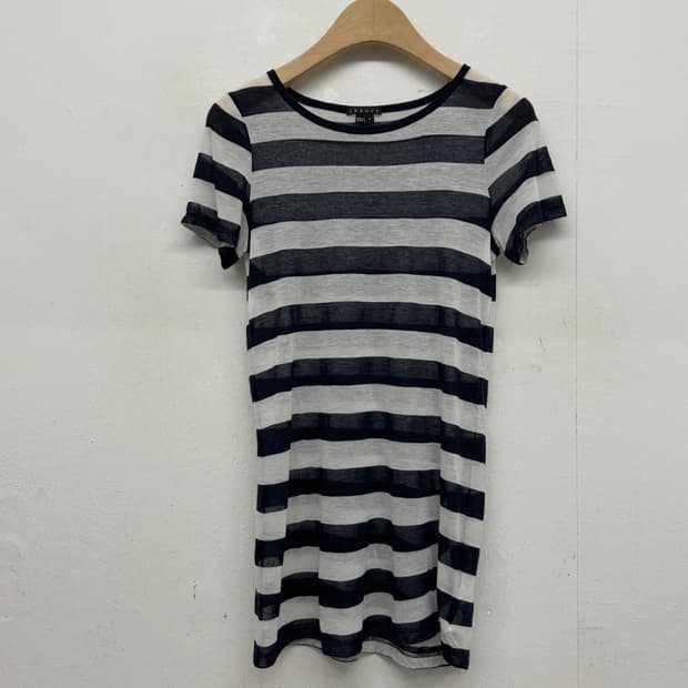 띠어리 스트라이프 시스루 반팔 티셔츠