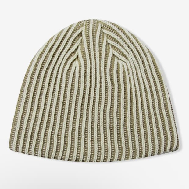 예스아이씨 Short Cascade Beanie Olive