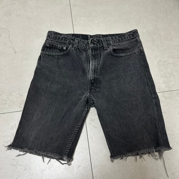 리바이스 550 컷오프 블랙데님 빈티지 반바지 판매합니다