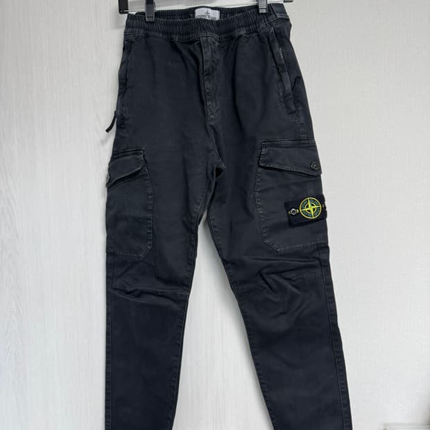 스톤아일랜드 카고 조거팬츠 블랙 80