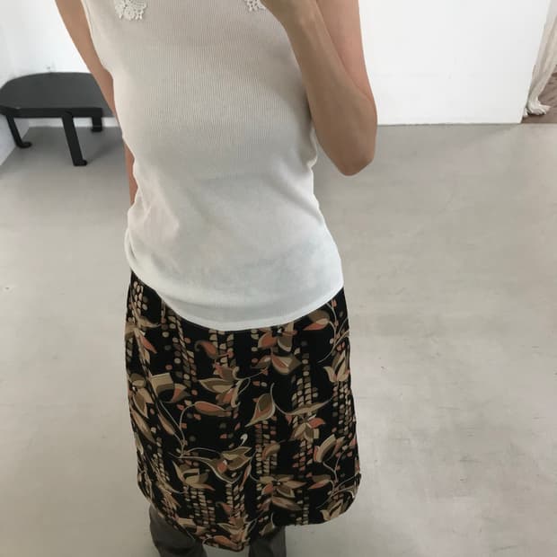 vintage ivory lace sleeveless