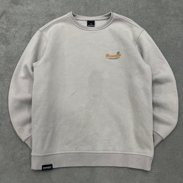 M grooverhyme 맨투맨