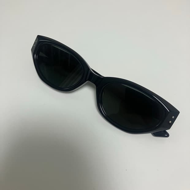 젠틀몬스터 로코코01