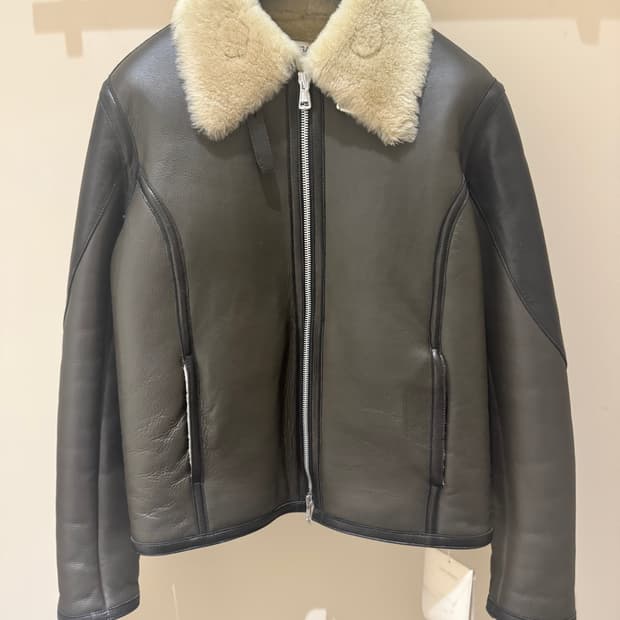 아워레가시 파일럿 자켓