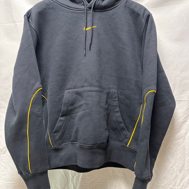 나이키x드레이트 녹타 에센셜 후드