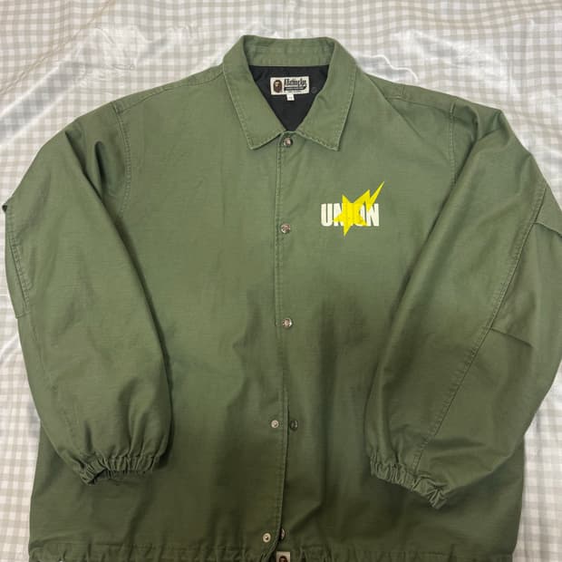 [XL] 베이프x유니온 코치자켓 카키