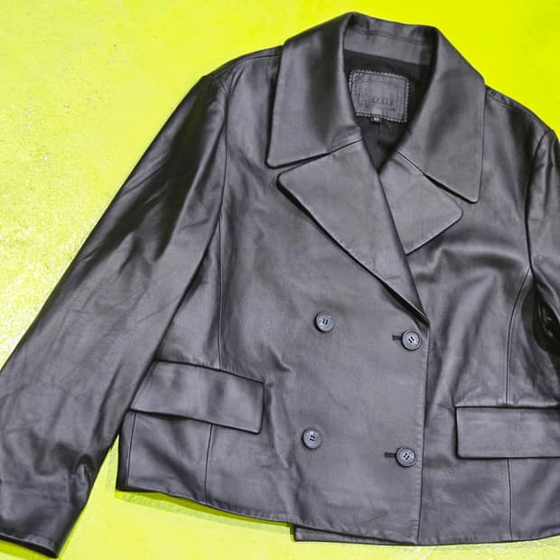블랙 레더 더블 버튼 가죽 자켓