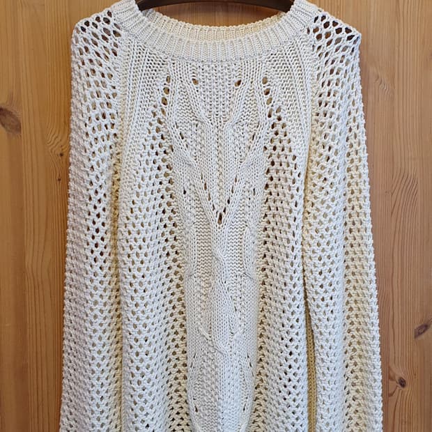 55.바네사브루노 블랜드니트